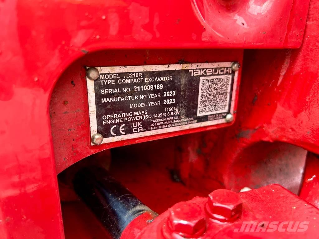 Takeuchi TB 210 R Мини екскаватори < 7 т