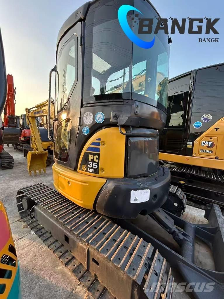  KOMA1‘SU PC35-MR Верижен екскаватор