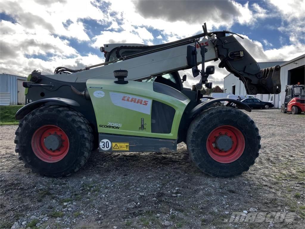 CLAAS 7055 Телескопични товарачи за селското стопанство