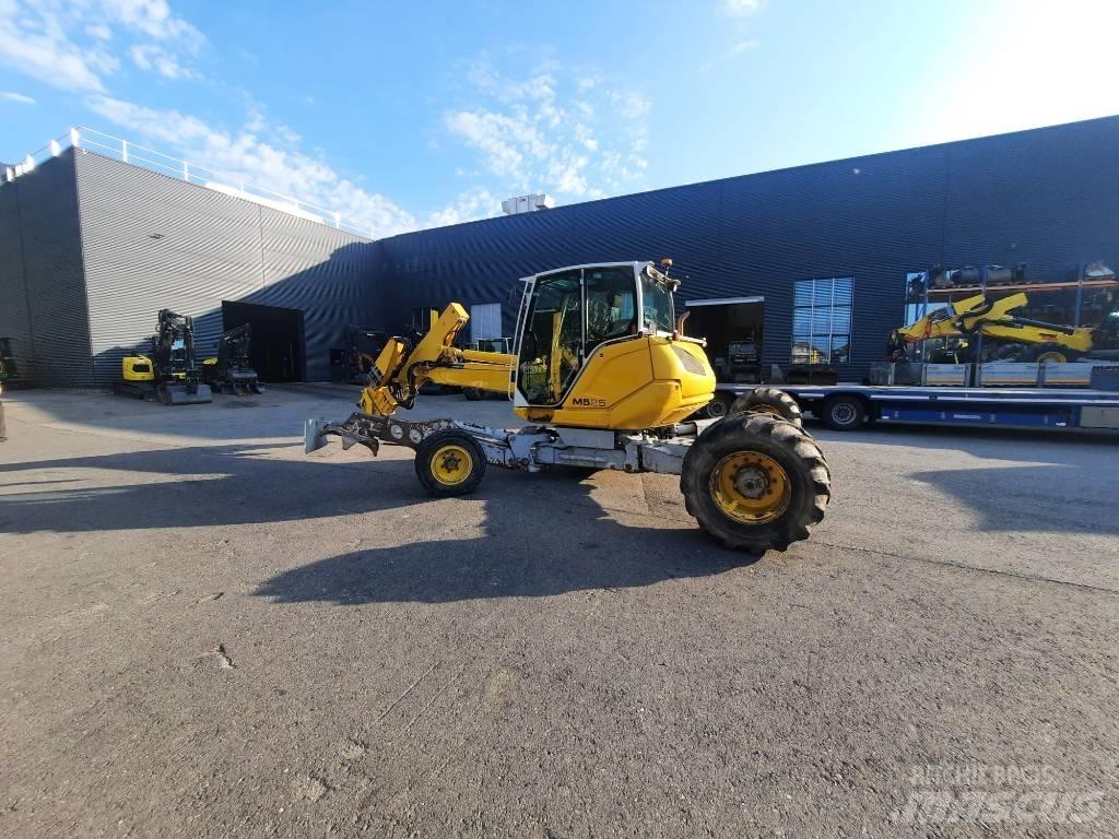 Menzi Muck M525 Колесни екскаватори