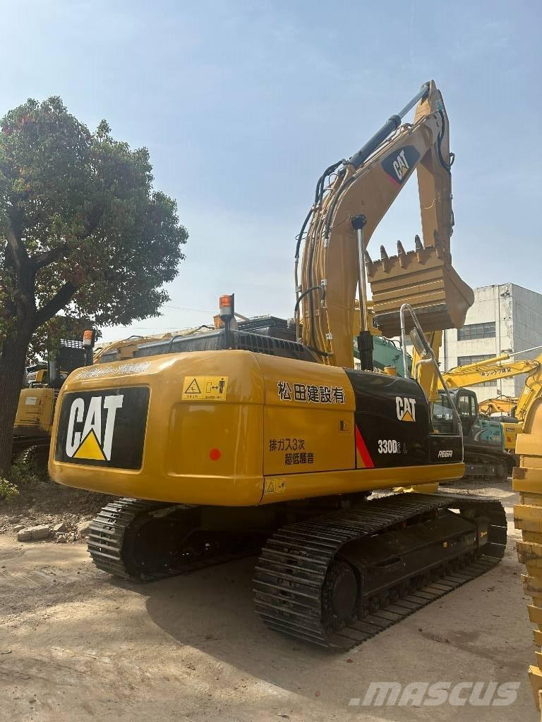 CAT CAT330 Средни екскаватори 7т - 12т
