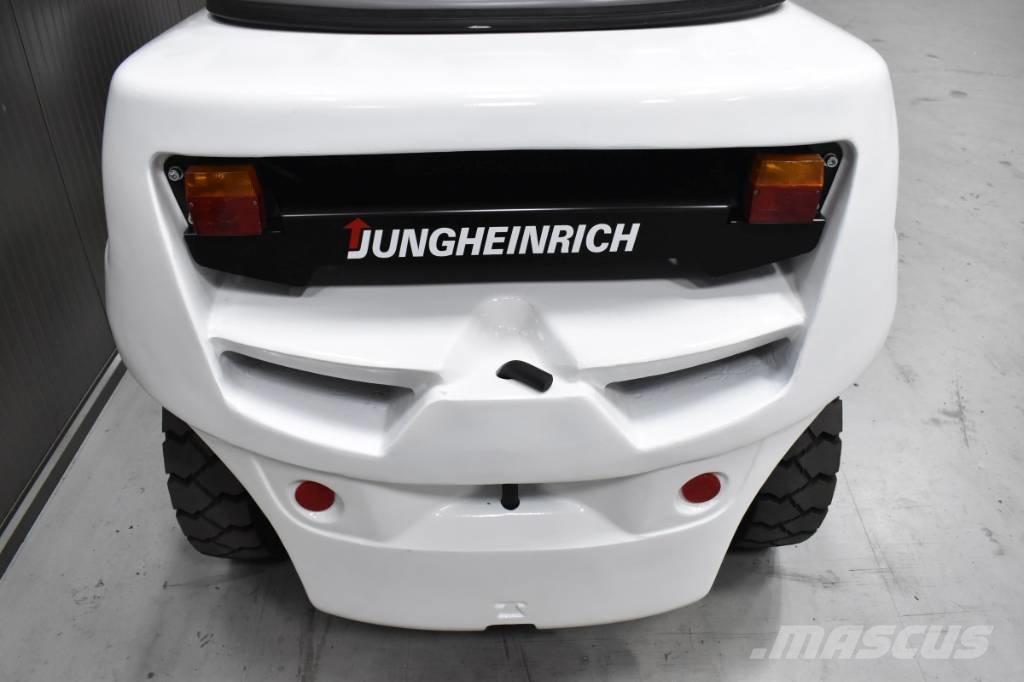 Jungheinrich TFG S50 Камиони с АГУ