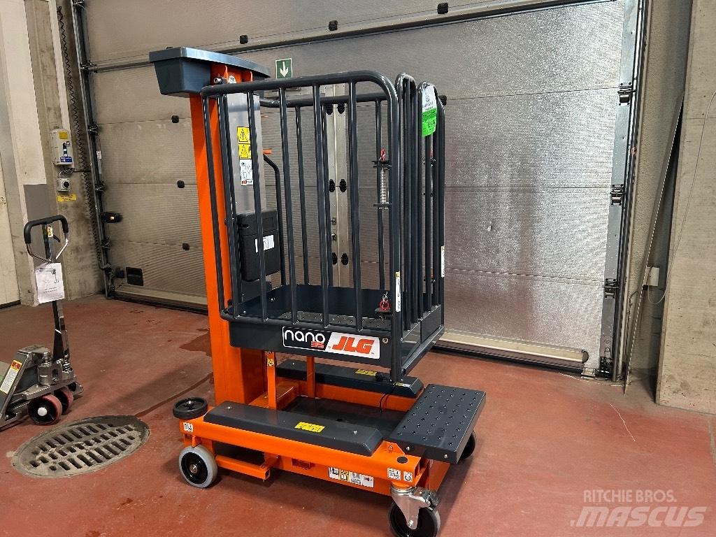 JLG Nano 35 Вертикални мачтови повдигачи
