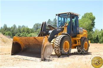 DEERE 524K Колесни товарачи