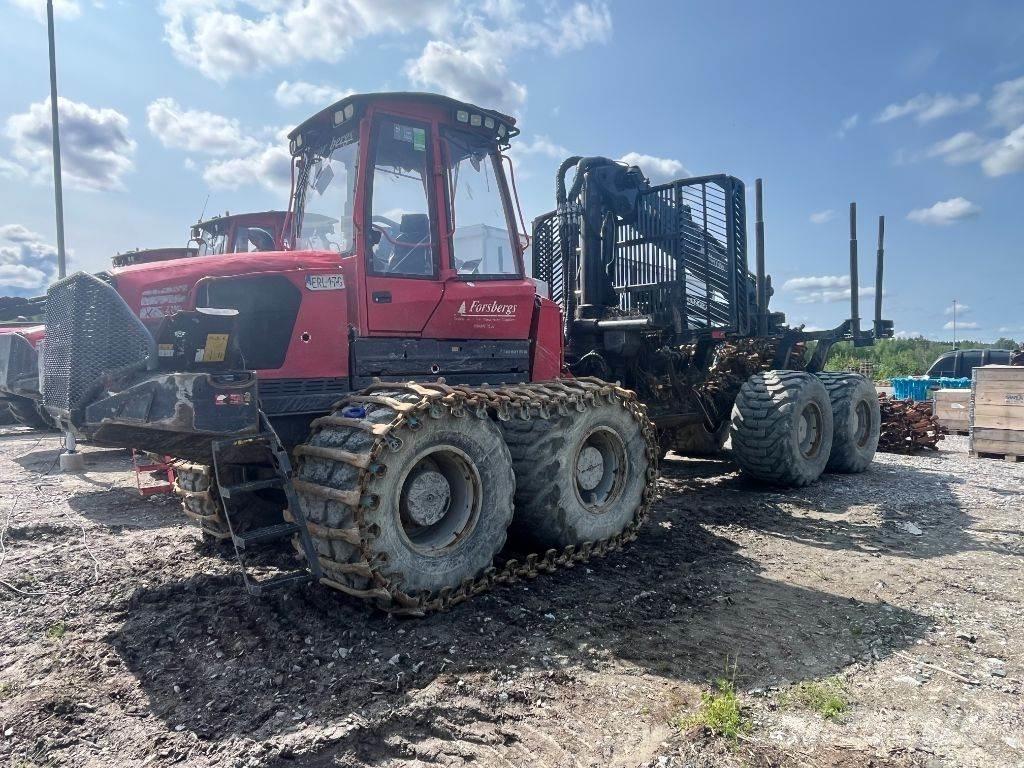 Komatsu 895 Форуардери