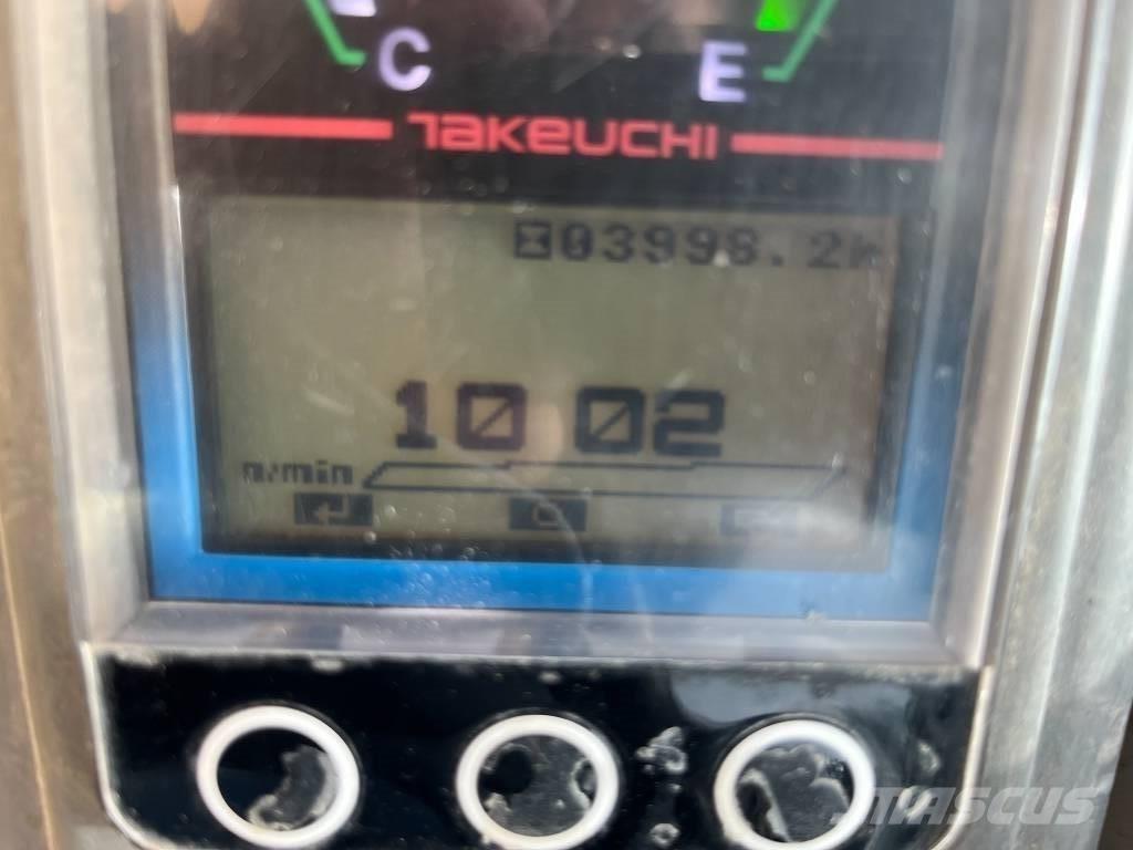 Takeuchi TB 225 Мини екскаватори < 7 т