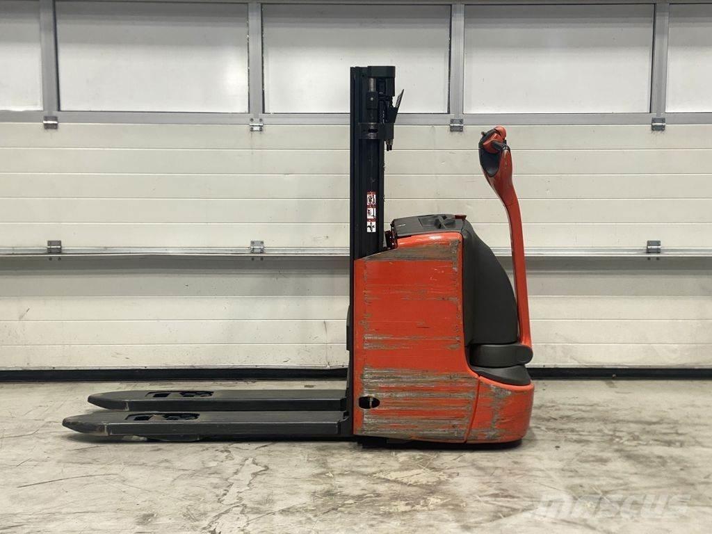 Linde L12 I Колички високоповдигачи с теглич