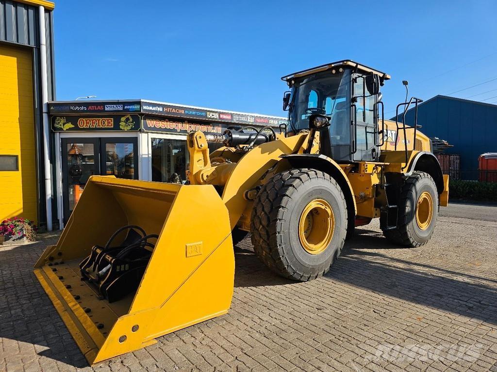 CAT 950L Колесни товарачи