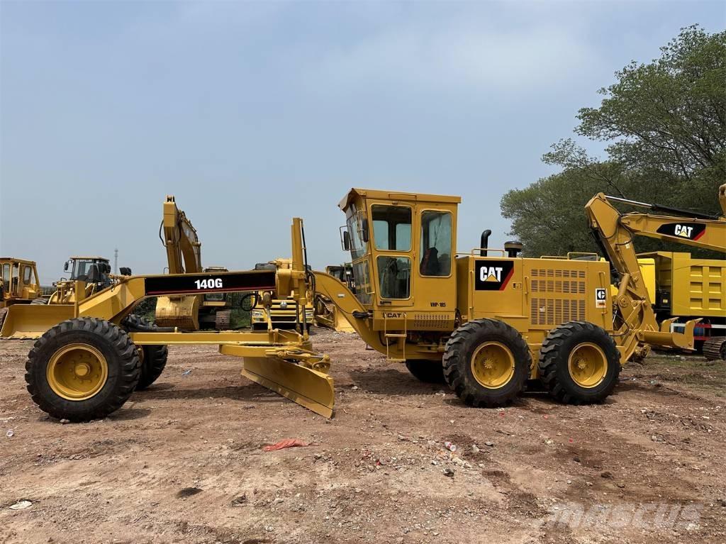 CAT 140 G Грейдери