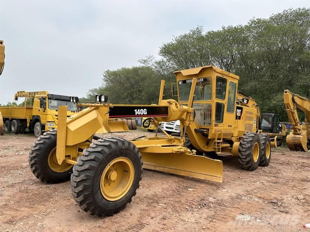 CAT 140 G Грейдери