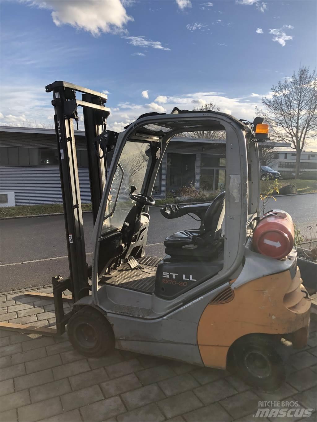 Still RX70-20T Камиони с АГУ