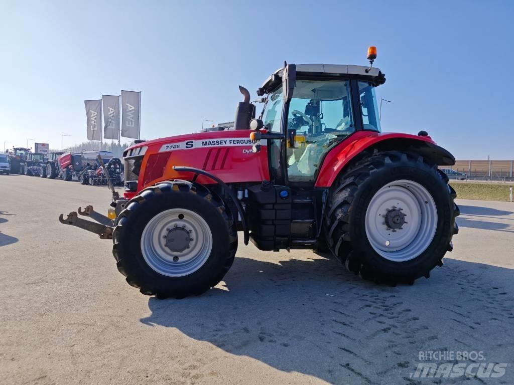 Massey Ferguson 7722 Трактори