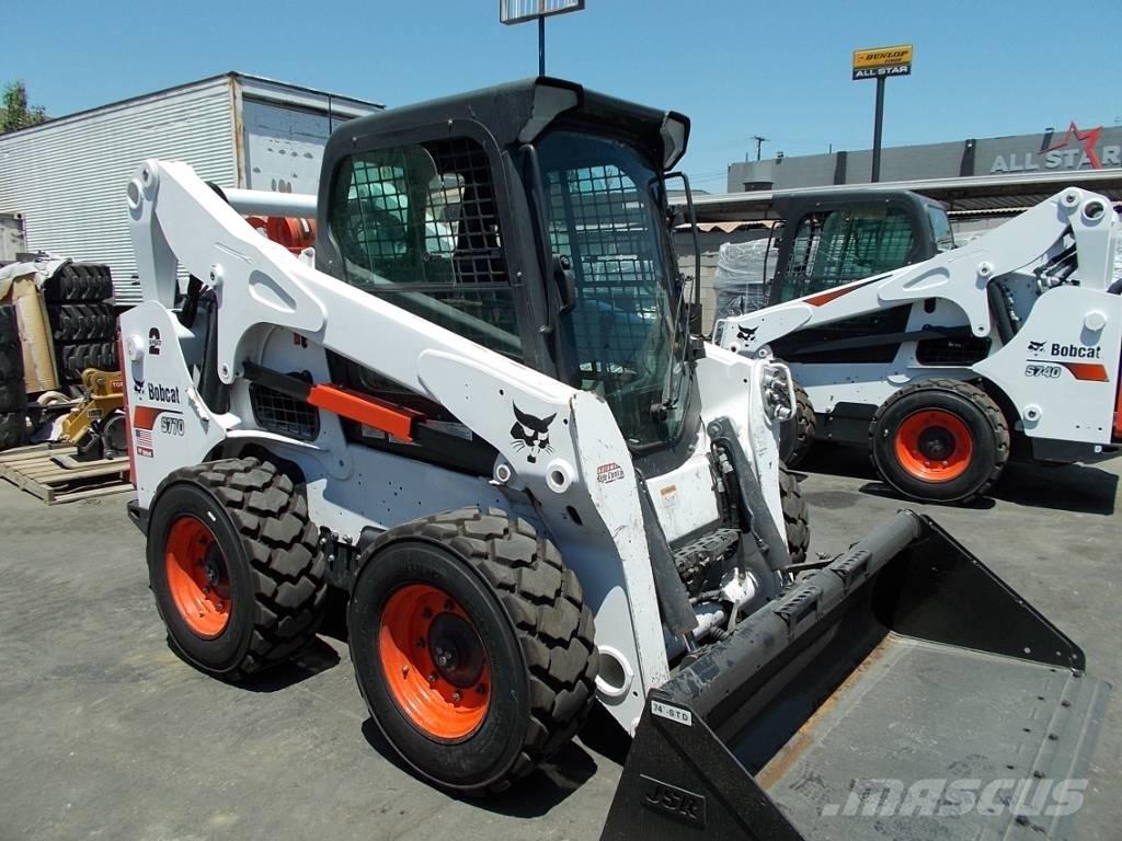 Bobcat S770 Мини товарачи
