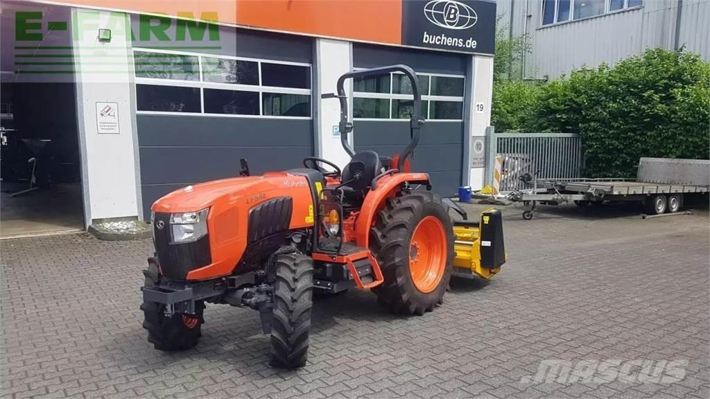 Kubota l1-552 rops Трактори