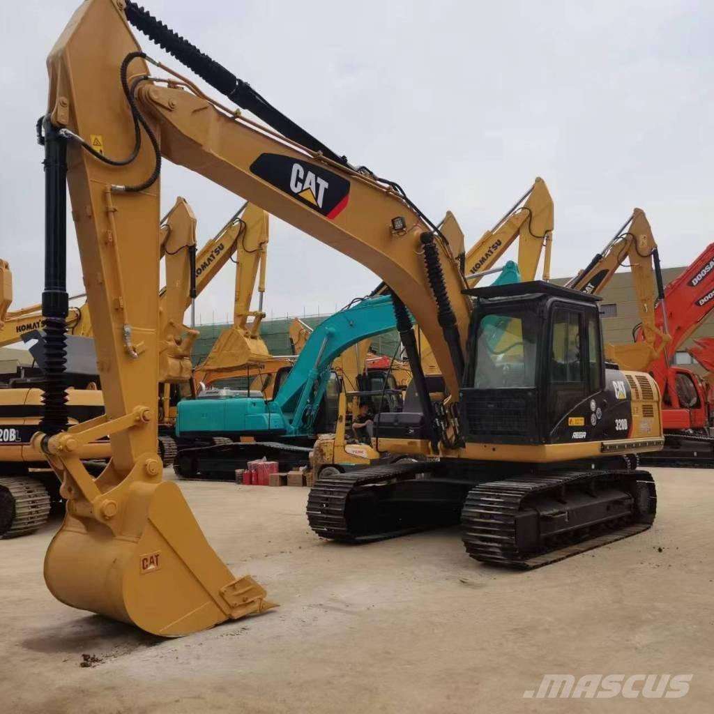 CAT 320 D Верижен екскаватор