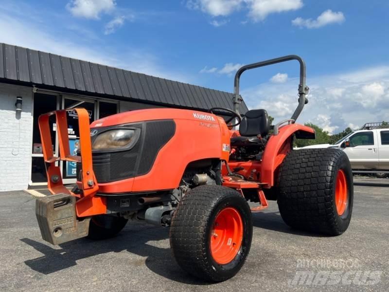 Kubota MX4700D Влекачи