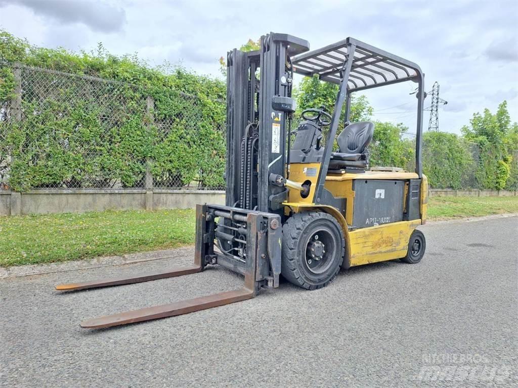CAT EP30K Вилични кари-повдигачи - други