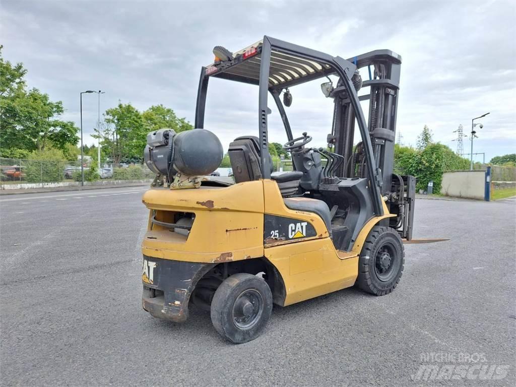 CAT GP25N Вилични кари-повдигачи - други