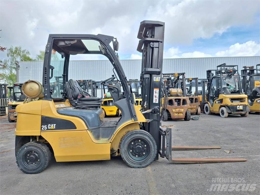 CAT GP25N Вилични кари-повдигачи - други