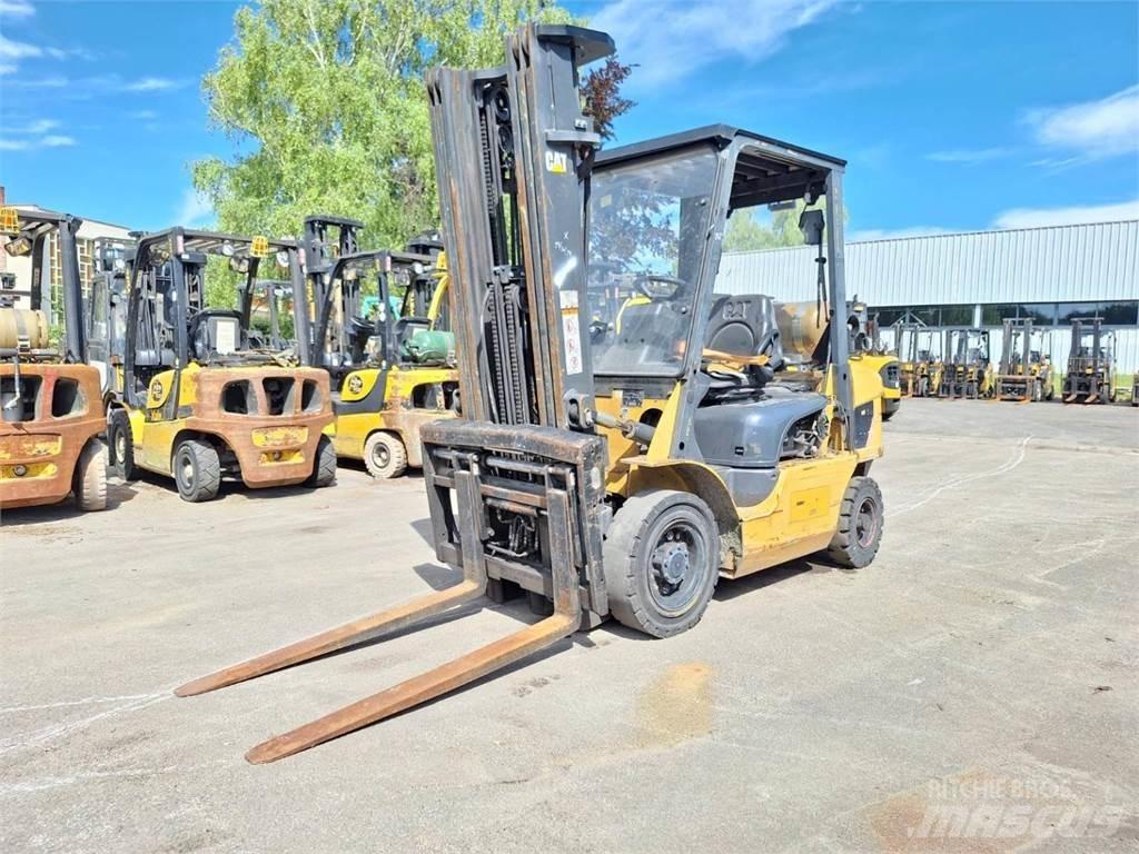 CAT GP25NT Вилични кари-повдигачи - други