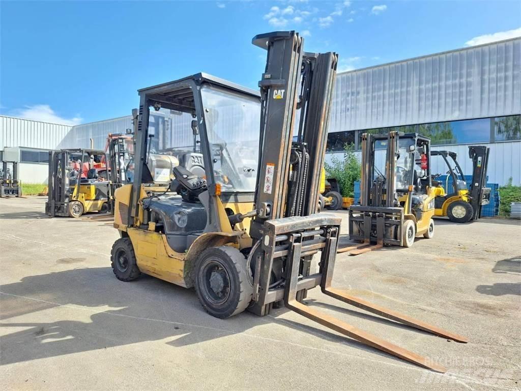 CAT GP25NT Вилични кари-повдигачи - други