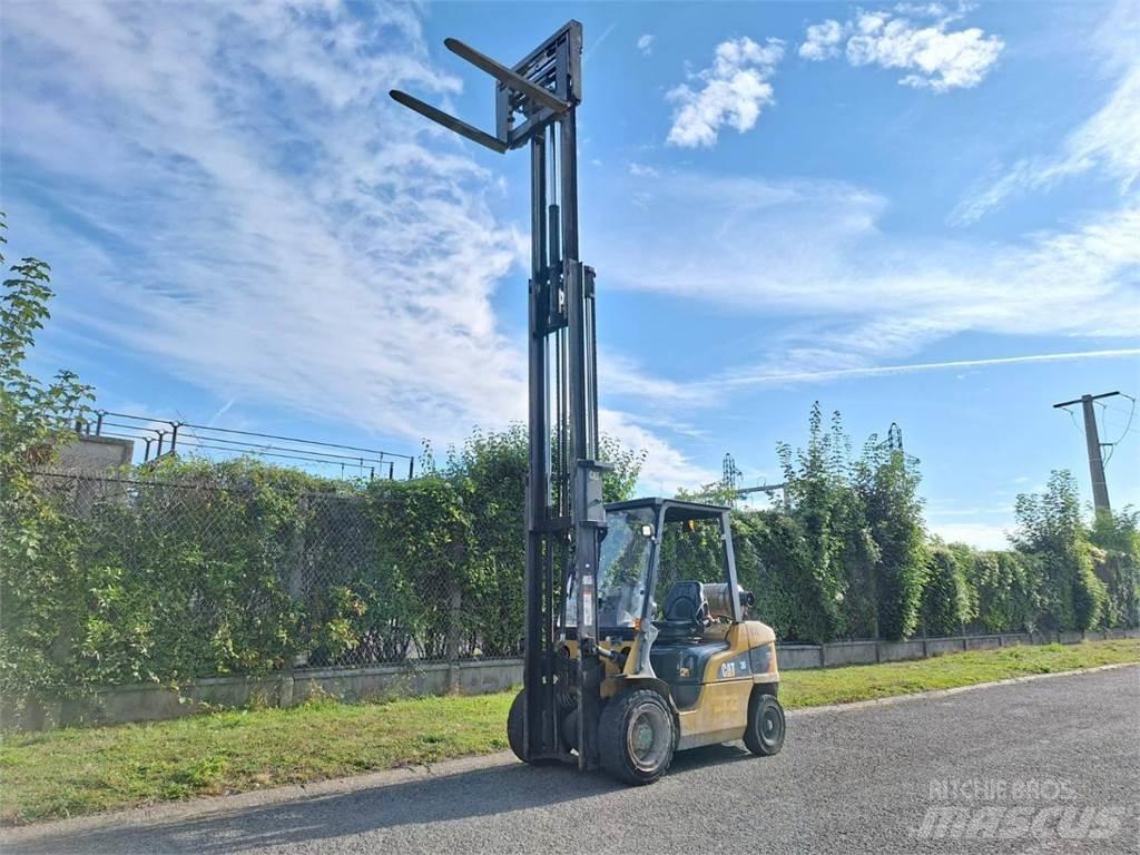 CAT GP30NTD Вилични кари-повдигачи - други
