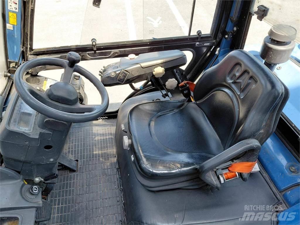 CAT GP50NTD Вилични кари-повдигачи - други