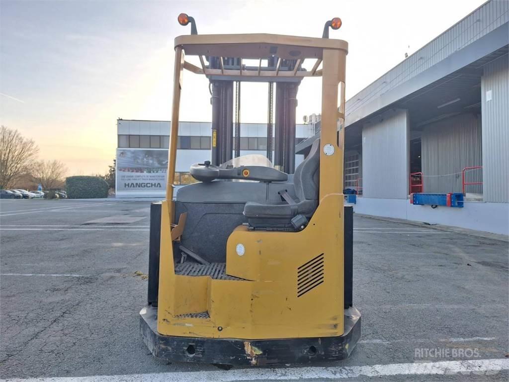 CAT NRM20K Ретрак/ Високоповдигач с изместване на вилката напред