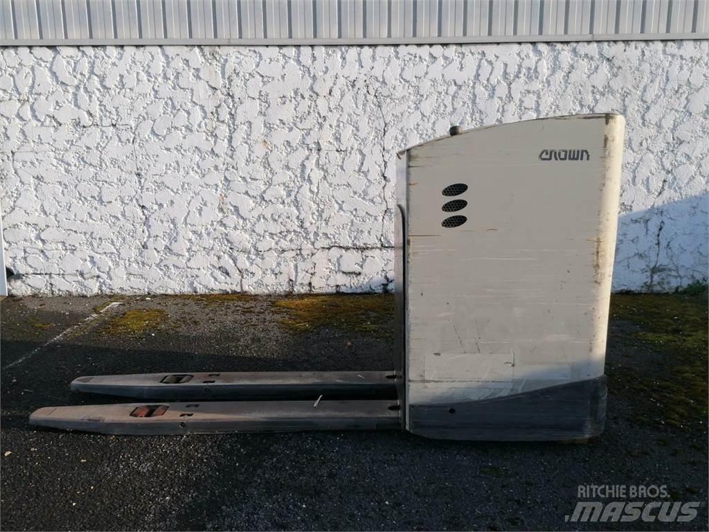Crown RT4000 Самоходни товарачи