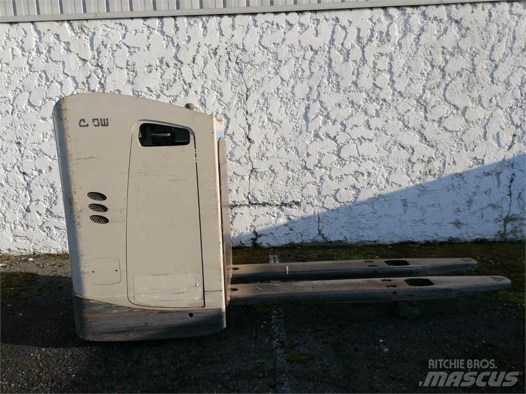 Crown RT4000 Самоходни товарачи