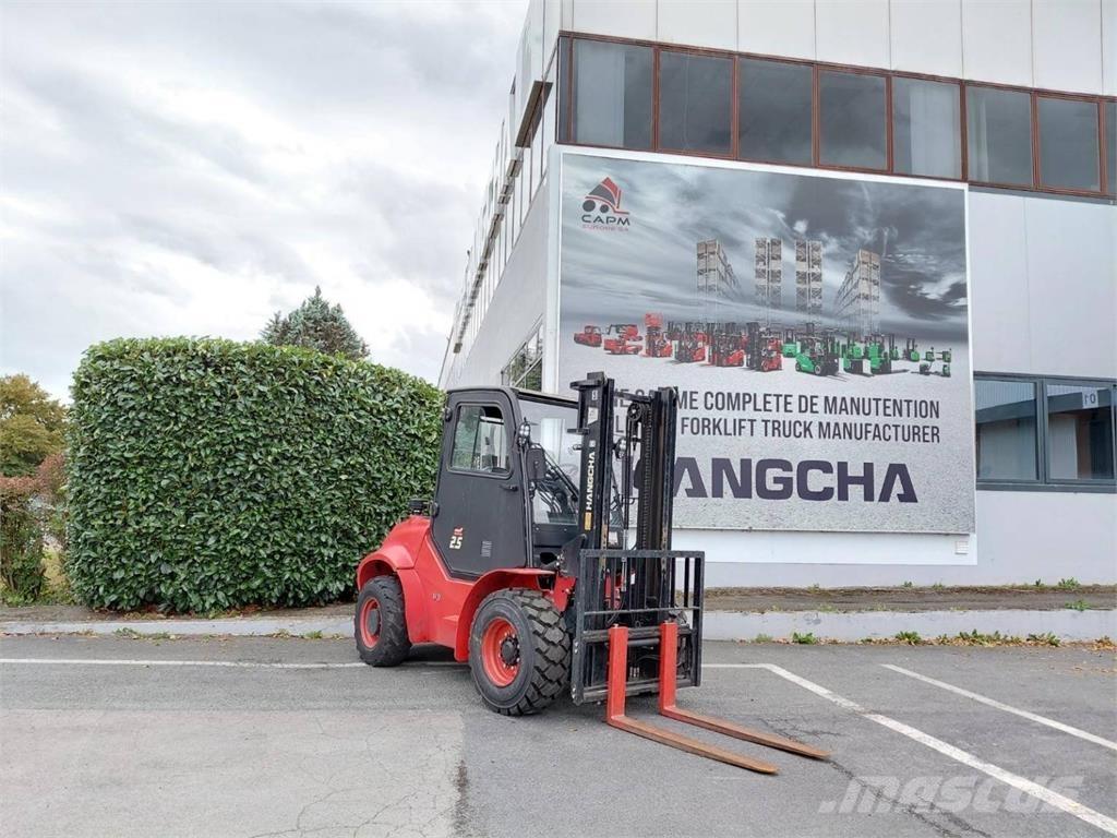 Hangcha TT25-4 Камиони за херавни местности