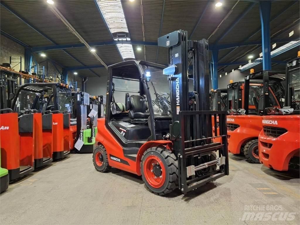 Hangcha XF30G-2 Вилични кари-повдигачи - други