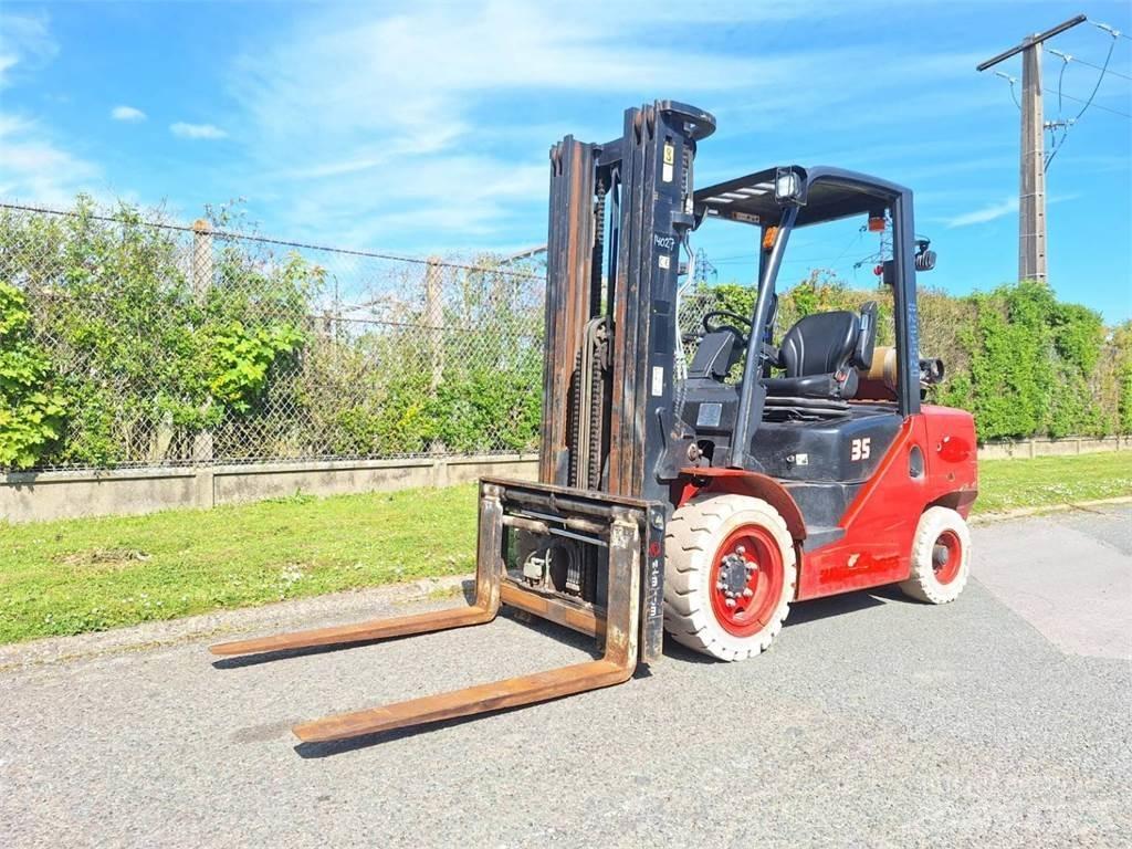 Hangcha XF35G Вилични кари-повдигачи - други