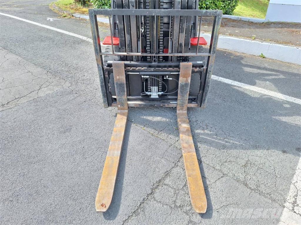Hangcha XF35G Вилични кари-повдигачи - други