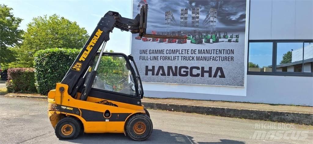JCB TLT30D Телескопични товарачи за селското стопанство