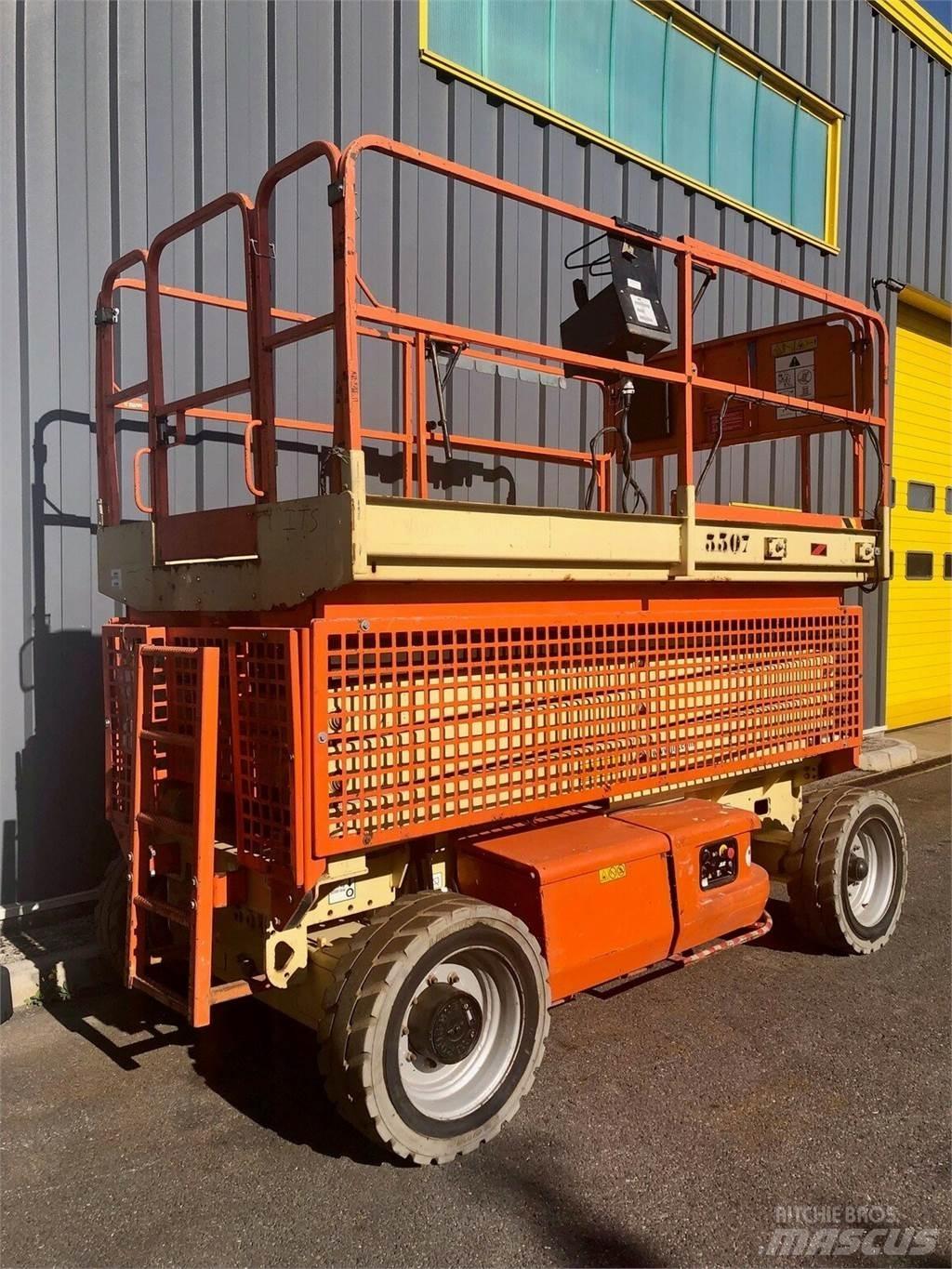 JLG 3369 LE Ножични работни платформи