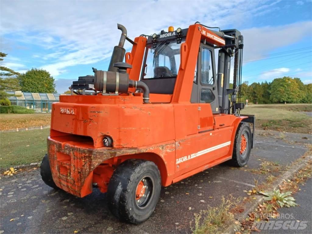 Mora M180C Вилични кари-повдигачи - други