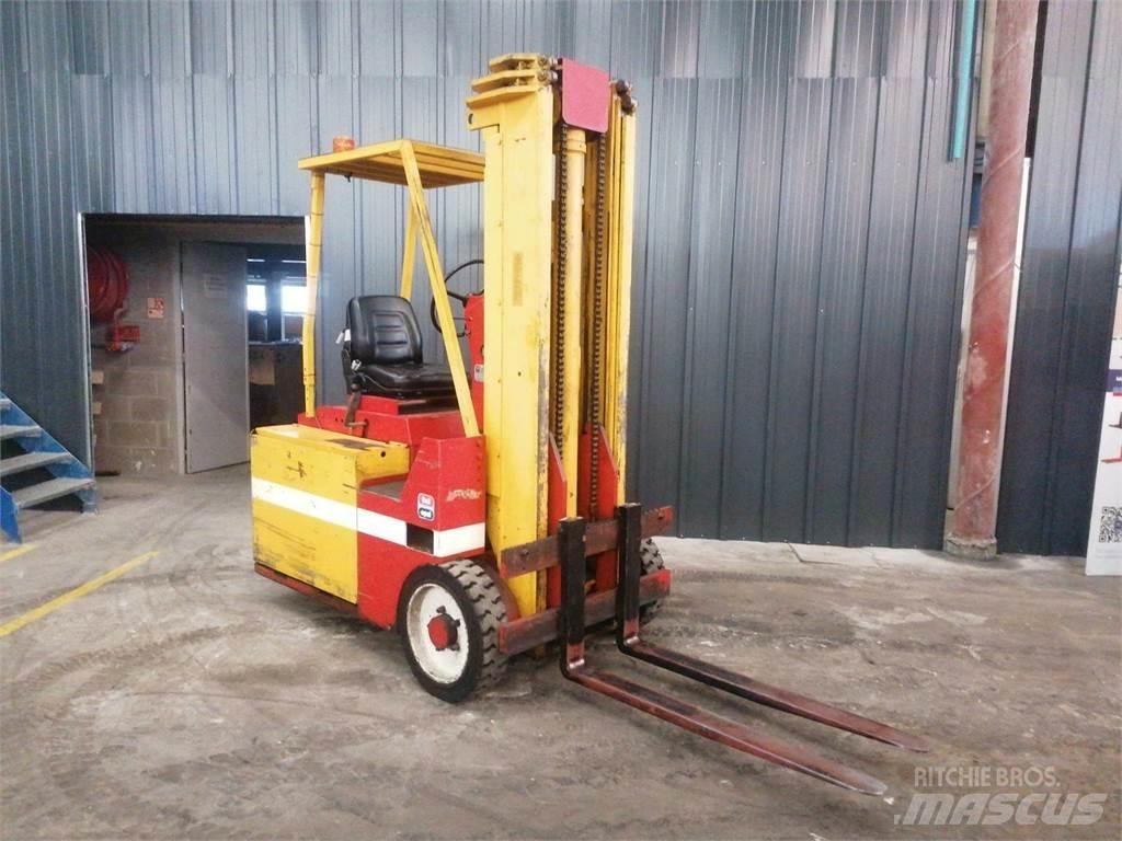  Peg F2050EB Вилични кари-повдигачи - други