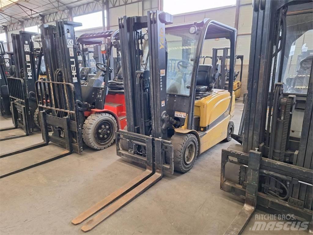 Yale ERP25 Вилични кари-повдигачи - други