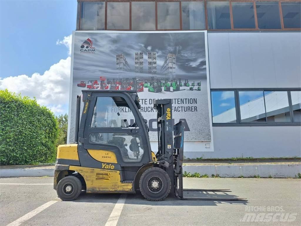 Yale GDP25VX Вилични кари-повдигачи - други
