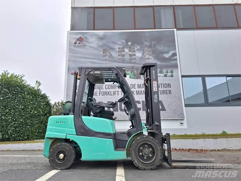 Yale GLP35VX Вилични кари-повдигачи - други