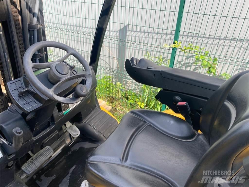 Yale GLP40VX Вилични кари-повдигачи - други