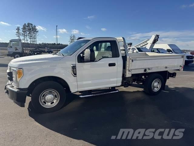 Ford F250 XL Други