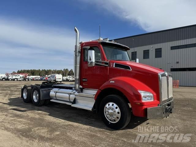 Kenworth T880 Други