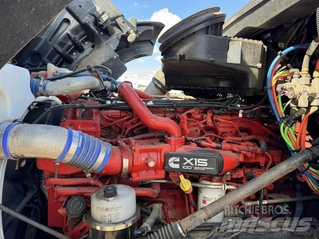 Kenworth T880 Други