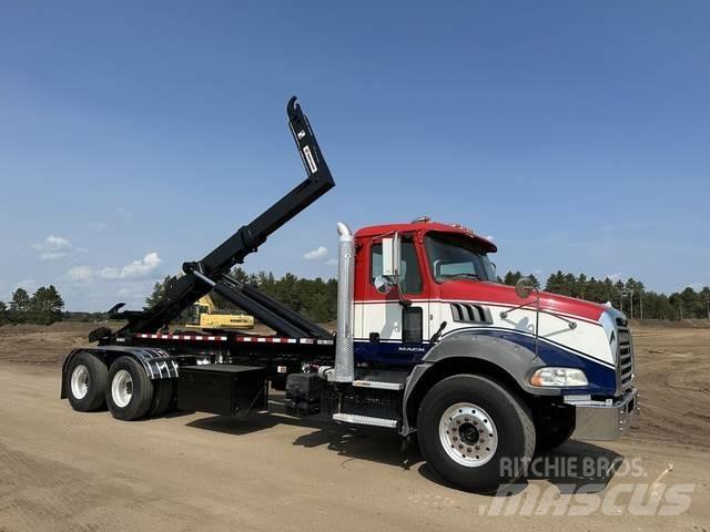 Mack GRANITE Други