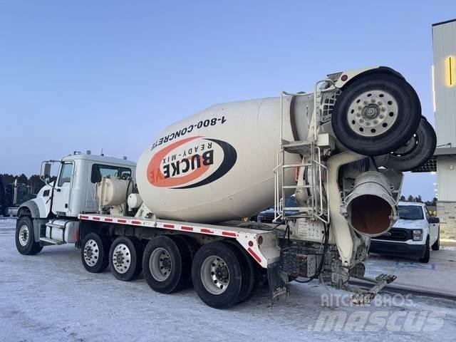 Mack GRANITE Други