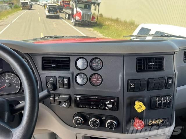 Peterbilt 567 Други