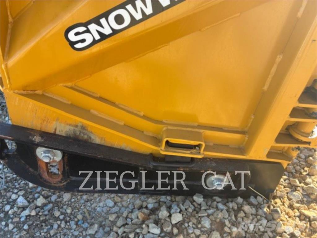  5203W Снегохвъргачки
