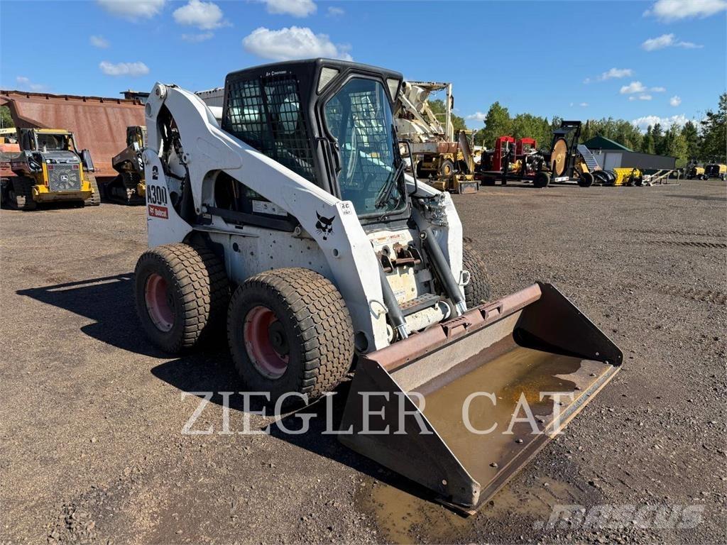 Bobcat A300 Мини товарачи
